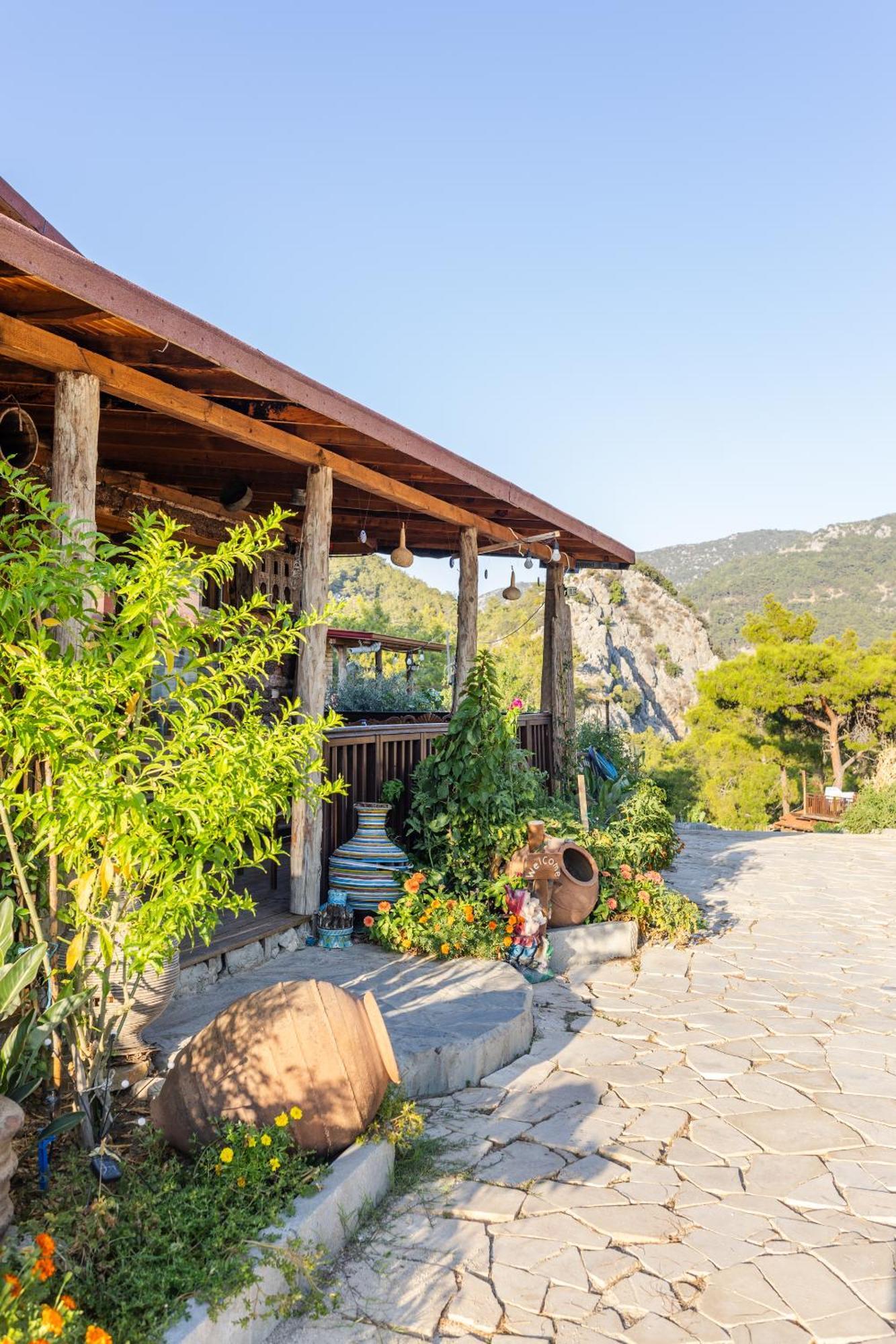 Kadir'S Eco Life Hotel Kumluca Exterior photo